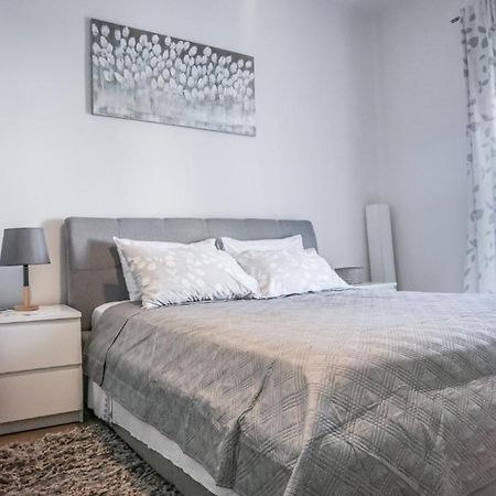 Apartament Emma & Toni Biograd Na Moru Zewnętrze zdjęcie