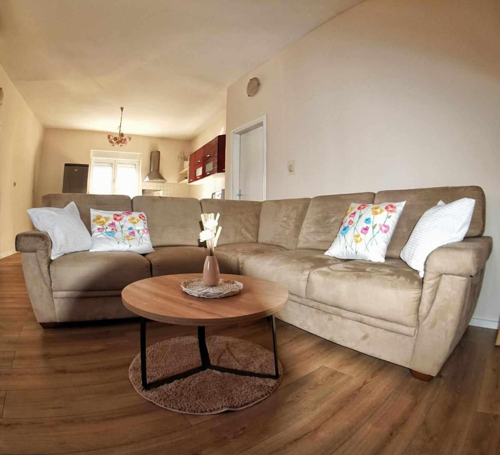 Apartament Emma & Toni Biograd Na Moru Zewnętrze zdjęcie