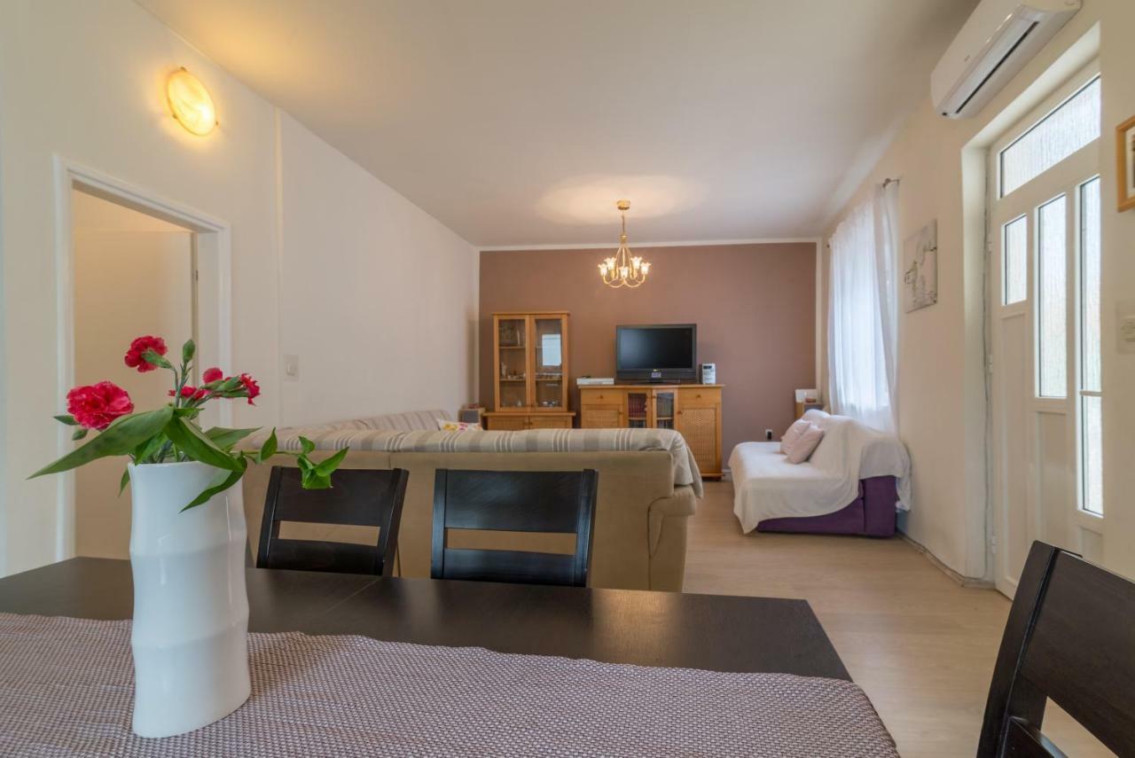 Apartament Emma & Toni Biograd Na Moru Zewnętrze zdjęcie